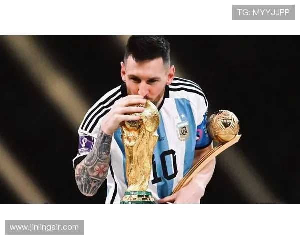 足球后场球员历史排名榜单：盘点最具影响力的防守大师与进攻组织者